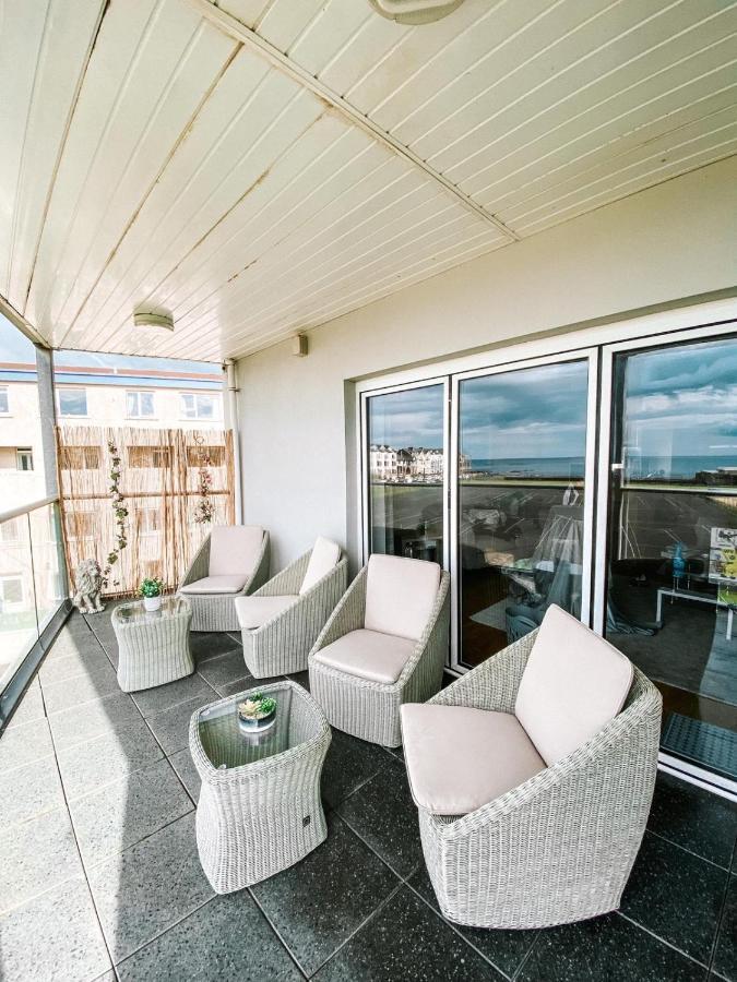 Luxury Sea View Apartment Портраш Екстер'єр фото